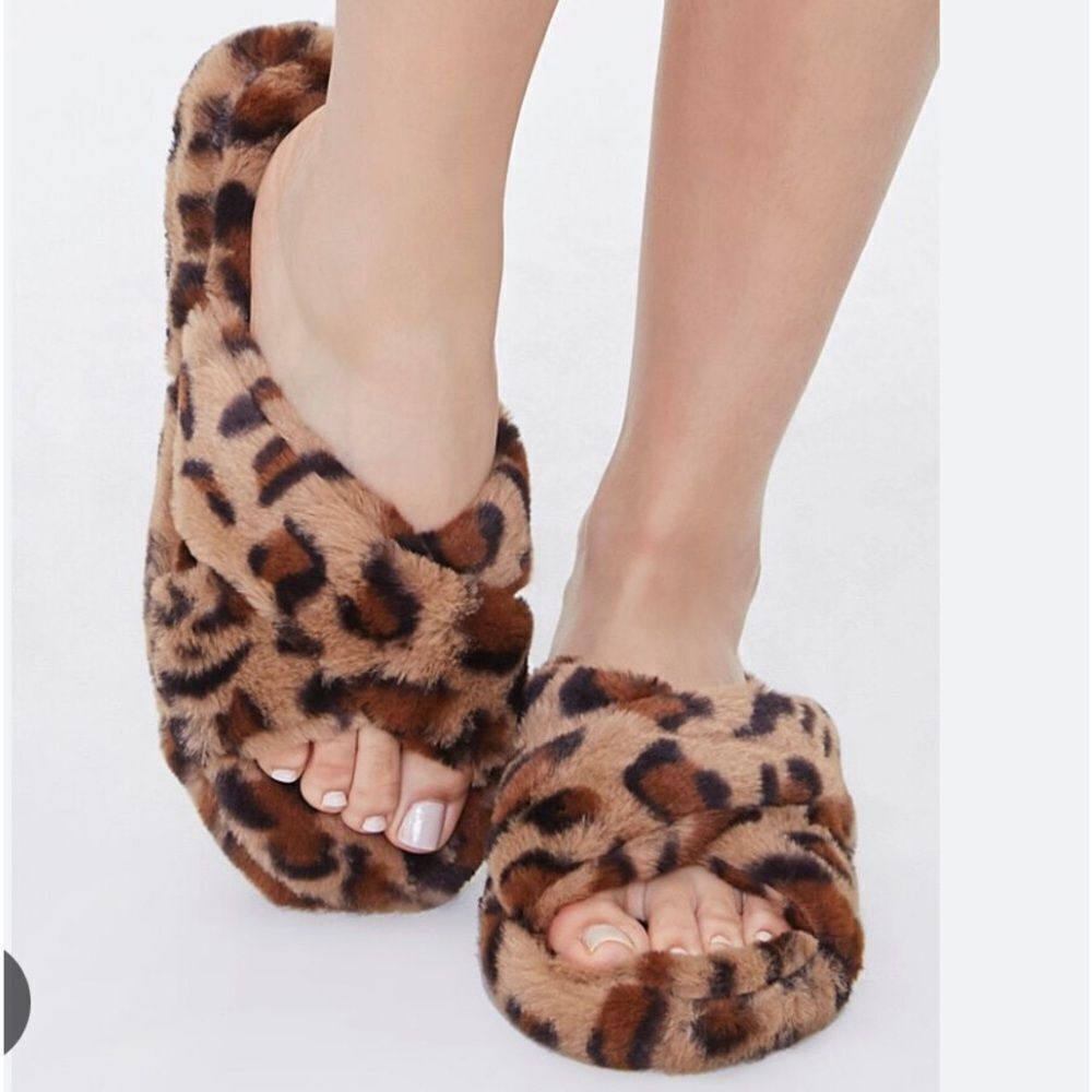 FITORY Womens Open Toe Slipper w/ Cozy Lining,Faux Rabbit Fur Cork Slide leopard